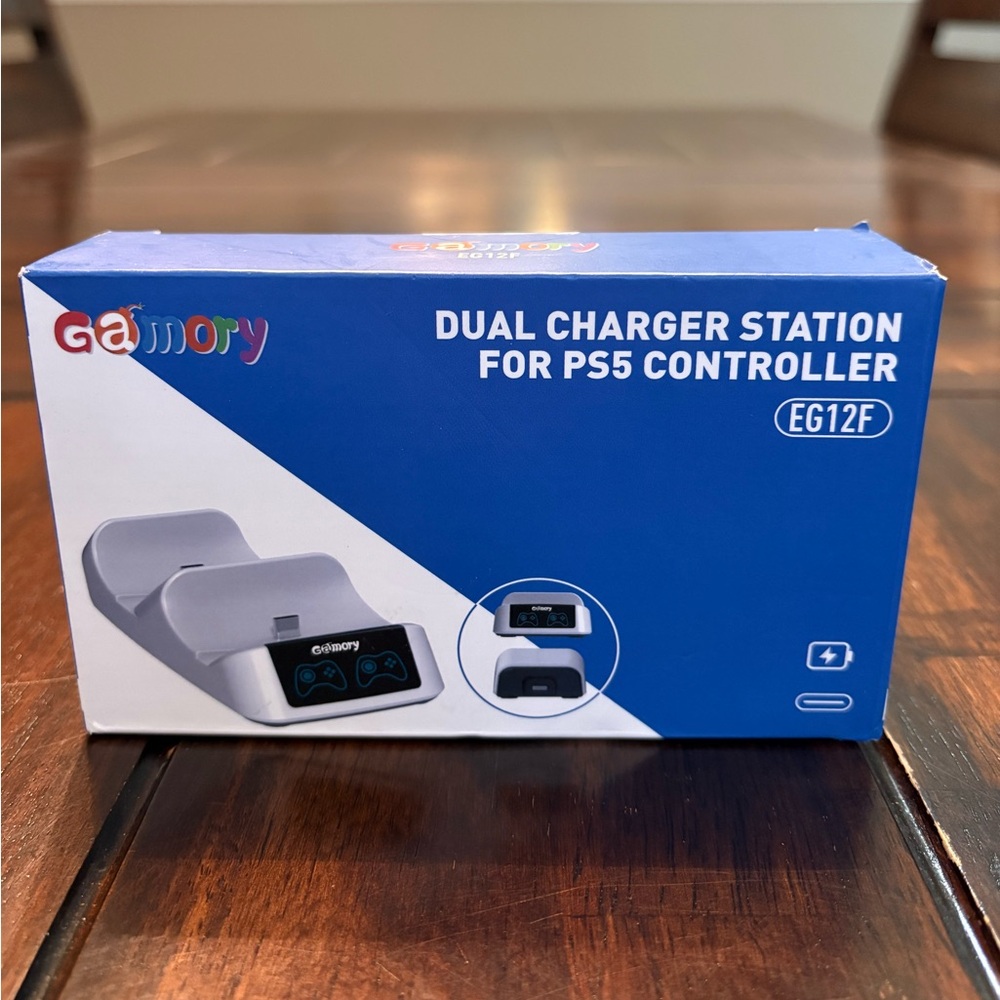 Dual Charger Station for PS5 Controller - White
